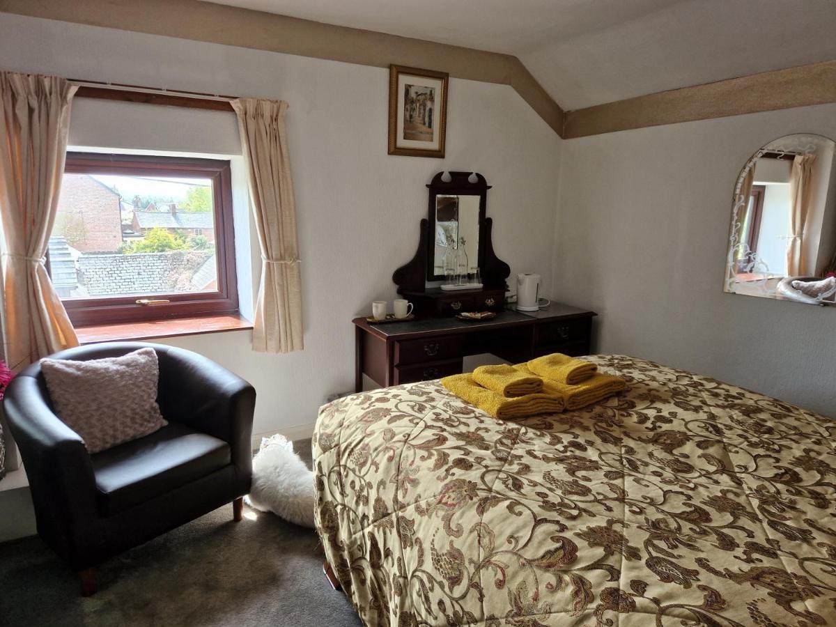 Ty Llew 호텔 Llandysilio 외부 사진