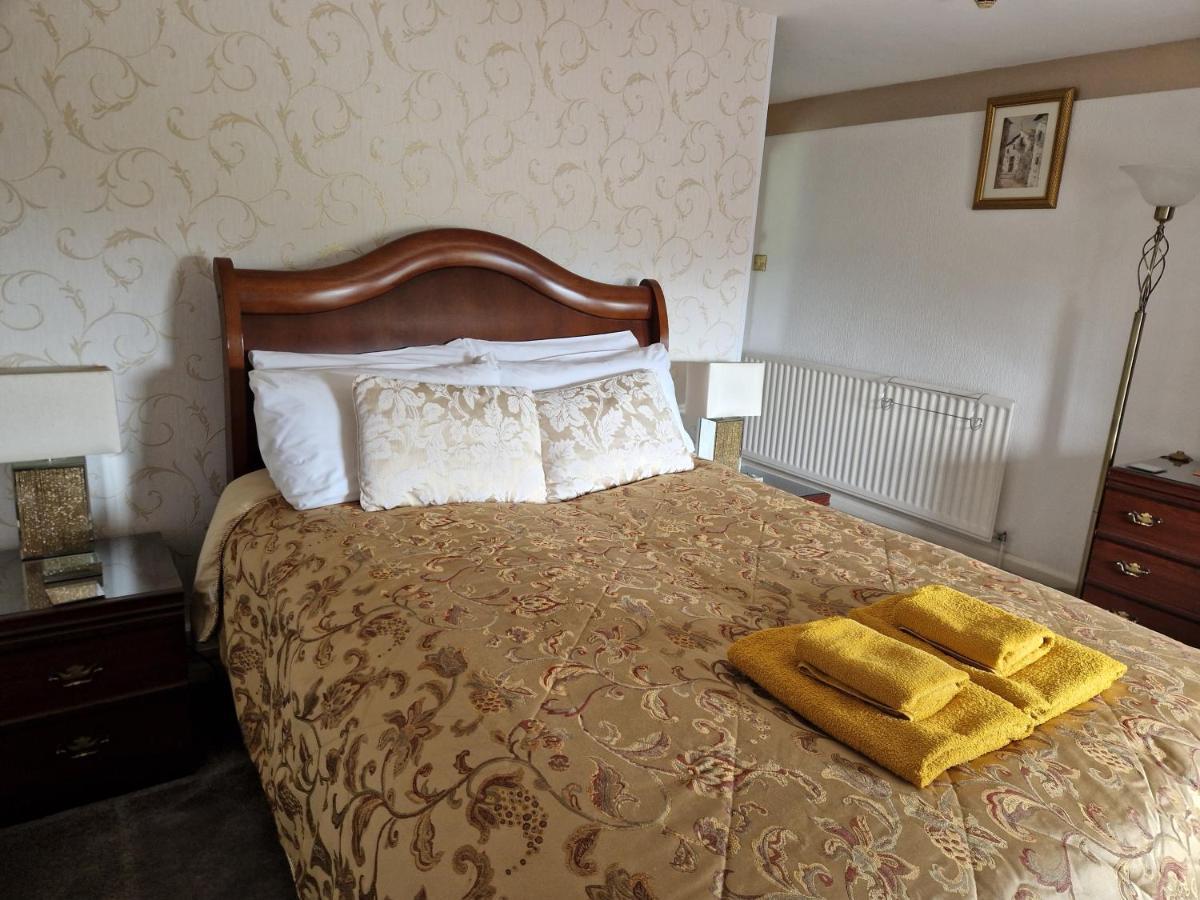 Ty Llew 호텔 Llandysilio 외부 사진