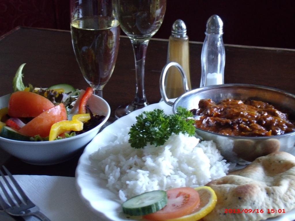 Ty Llew 호텔 Llandysilio 외부 사진